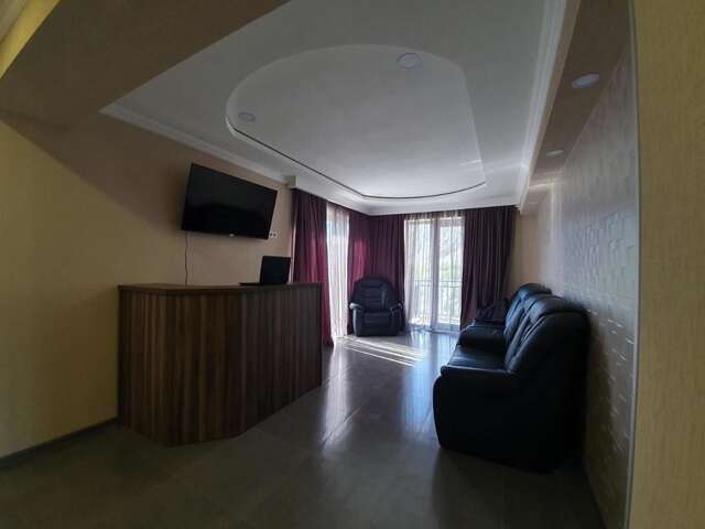 Отель Hotel Gold Kazbegi Степанцминда-12