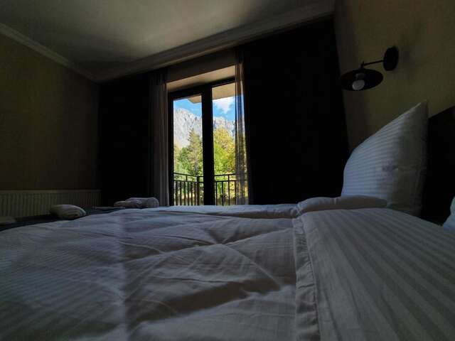 Отель Hotel Gold Kazbegi Степанцминда-25